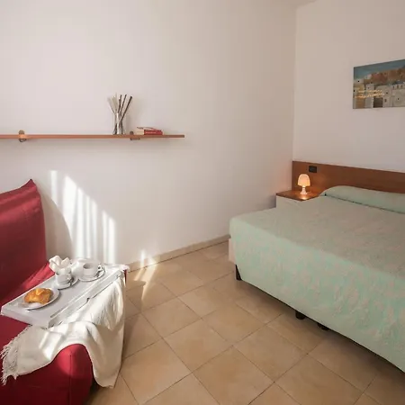 Elegant House In Lejlighed Villasimius