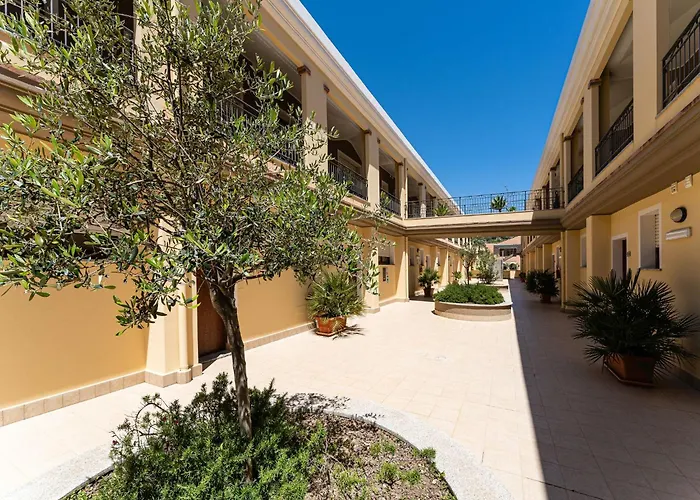 Apartment Elegant House In